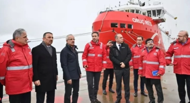 Bakan Uraloğlu dev lojistik merkezinde incelemeler yaptı