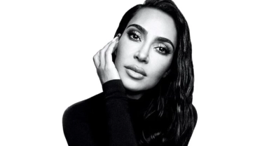 Balenciaga'nın yeni marka elçisi Kim Kardashian oldu
