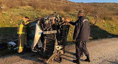 Balıkesir'de trafik kazası! 1 ölü 8 yaralı