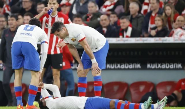Barcelona'da, Alejandro Balde ameliyat olacak