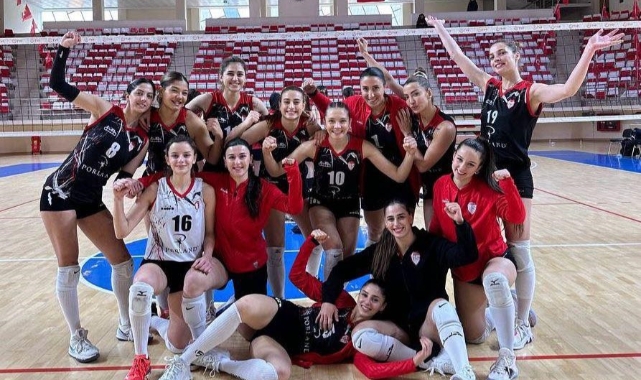 Bilecik Belediyesi Voleybol Spor Kulübü rahat kazandı