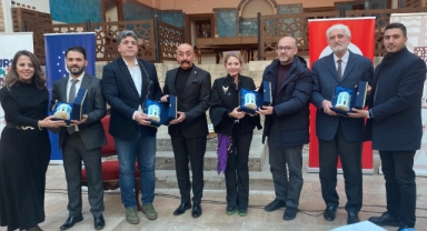 "Bir koleksiyoner bin hikaye" söyleşisi yapıldı