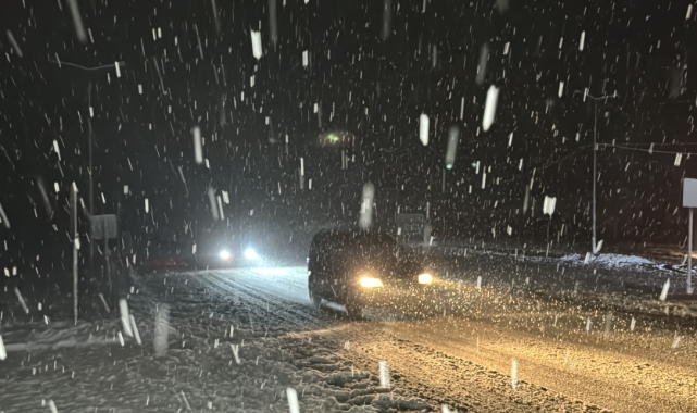 Bolu Dağı’nda kar kalınlığı 30 santimetreyi geçti