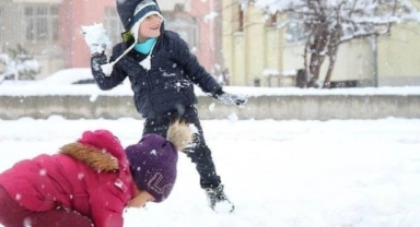 Bugün okul var mı? Okullar tatil mi ?
