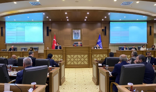 Bursa Büyükşehir Meclisinin gündeminde 'BUSKİ vurgunu'