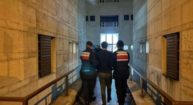 Bursa'da bağ evi hırsızları jandarma tarafından yakalandı