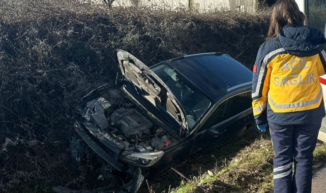 Bursa'da iki otomobilin karıştığı kazada 1 kişi yaralandı