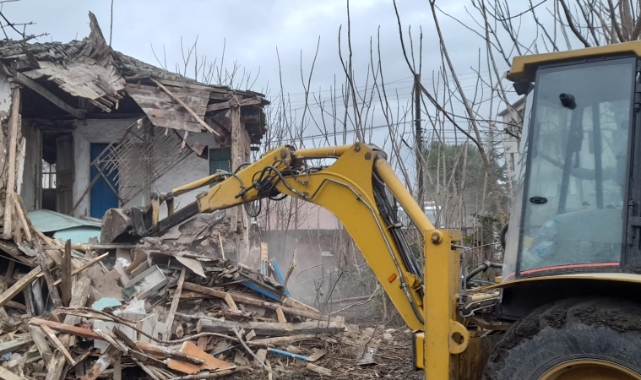 Bursa'da metrukla mücadele yeni yılda da sürüyor
