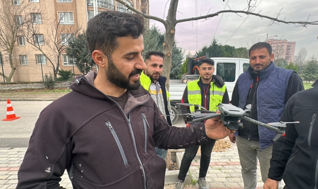 Bursa'da yol kenarında dron buldu! Piyasa değeri 80 bin lira