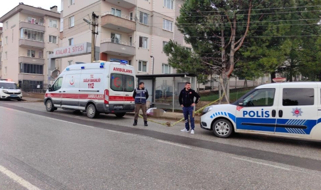 Bursa'da yolda yürürken yere düşerek hayatını kaybetti!