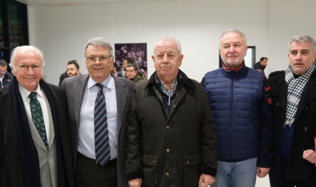 Bursaspor'un Olağanüstü Seçimli İdari ve Mali Genel Kurulu ertelendi