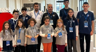 Çeşmeli satranç oyuncuları milli takıma girmek için mücadele ediyor