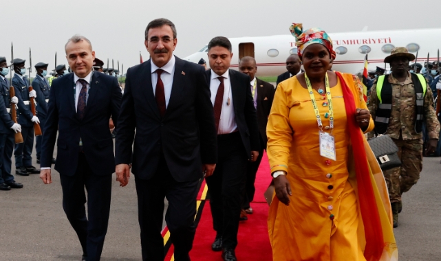 Cumhurbaşkanı Yardımcısı Yılmaz, Uganda’da