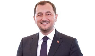 Cüneyt Yüksel kimdir?