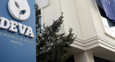 DEVA Partisi'nde toplu istifa!