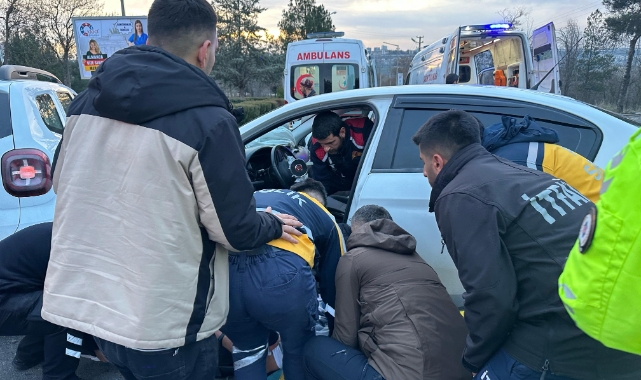 Dicle Üniversitesi yerleşkesinde kaza: 2 yaralı