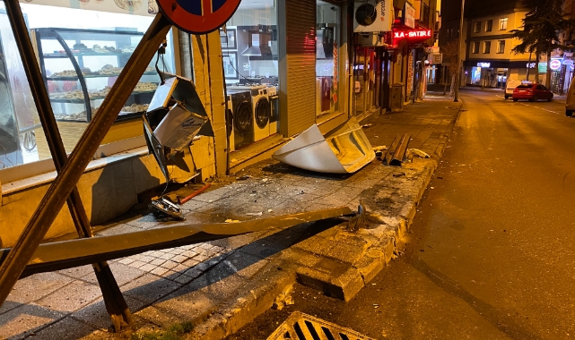Edirne'de alkollü sürücü pastanenin duvarına çarparak durabildi