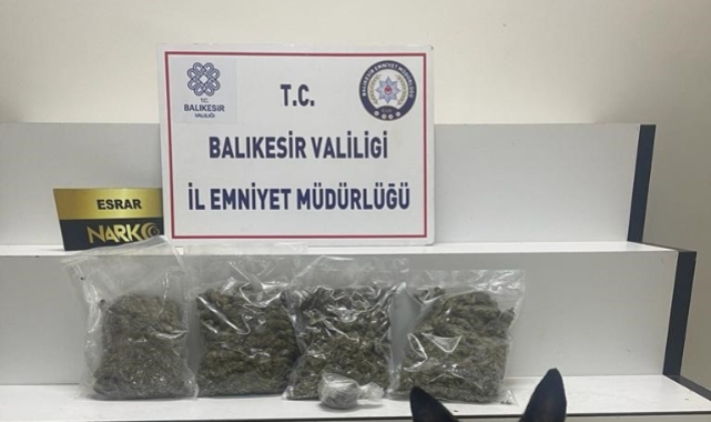Edremit’te 2 kilo 118 gram uyuşturucu ele geçirildi