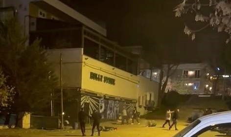 Eğlence mekanı önünde pompalı dehşeti