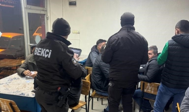 Ekiplerden asayiş ve trafik operasyonu! 16 gözaltı