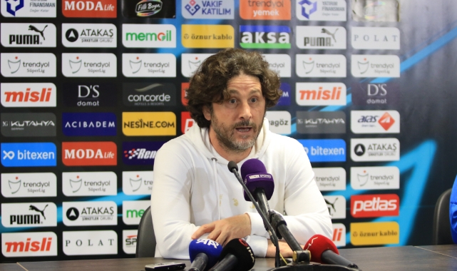 Fatih Tekke: "Galibiyeti hak eden bir Alanyaspor vardı"