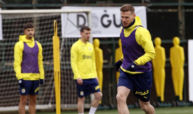 Fenerbahçe, Başakşehir maçı hazırlıklarına başladı
