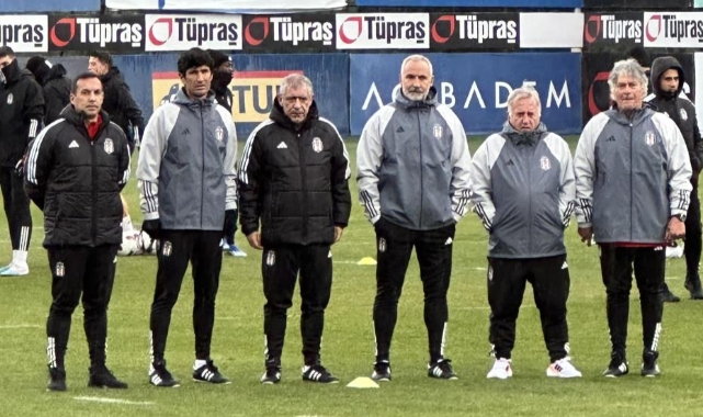 Fernando Santos ilk idmanına çıktı