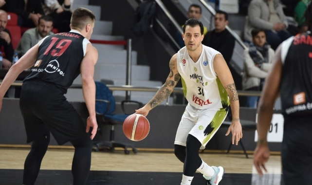 FIBA Avrupa Kupası: Manisa BBSK: 55 - Nymburk: 69