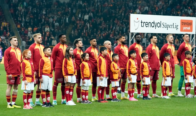 Galatasaray'da 2 değişiklik