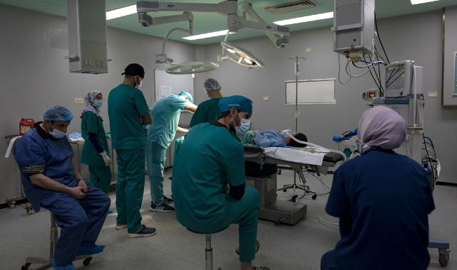 Gazze’deki El Amal Hastanesi'nde ameliyatlar durdu