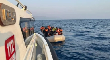 GKRY açıklarında 60 düzensiz göçmen kurtarıldı!