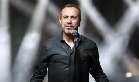 Haluk Levent, yeni yıla depremzedelerle şarkı söyleyerek girdi