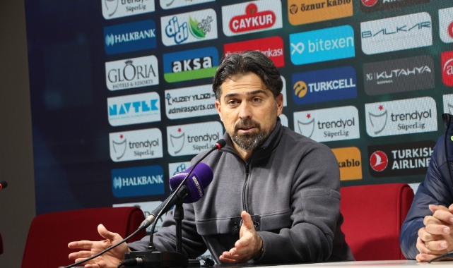 İlhan Palut “Hak ettiğimiz bir mağlubiyet aldık”
