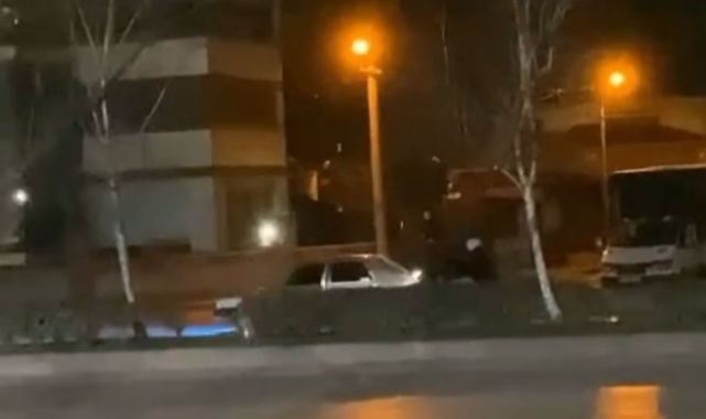 İnegöl'de yakıtı biten aracı böyle götürdüler