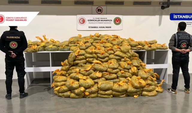 Havalimanında uyuşturucu operasyonu! Tam 568 kilogram