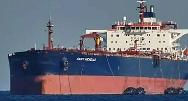 İzmir'e petrol getiren tankerle bağlantı kesildi!