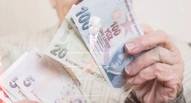 Karar haftası: Memur ve emekli arasında makas açıldı, zam oranı artacak mı?