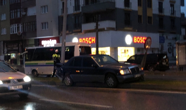 Kdz. Ereğli'de iki araç çarpıştı: 1 yaralı