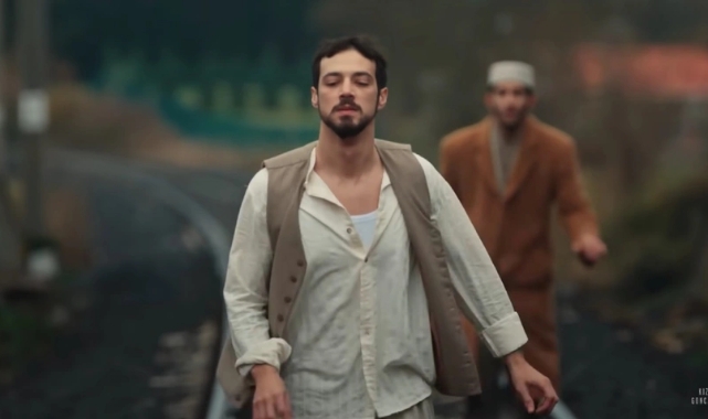 Kızıl Goncalar'da Mert Yazıcıoğlu'nun performansı çok beğenildi