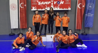 Köyceğizli güreşçi kızlardan yedi şampiyonluk