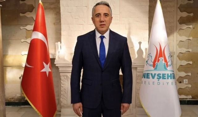 Mehmet Savran kimdir?