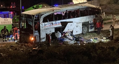 Mersin'de otobüs devrildi! 9 kişi öldü, 30 kişi yaralandı