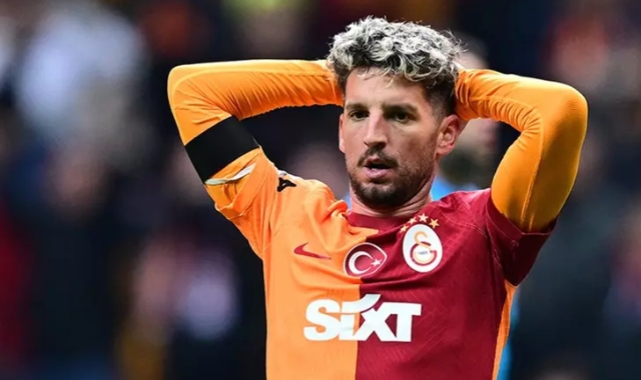 Mertens futbolu bırakıyor mu?