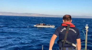 Midilli Adası kıyısında 2 göçmen ölü bulundu, 18 göçmen kurtarıldı