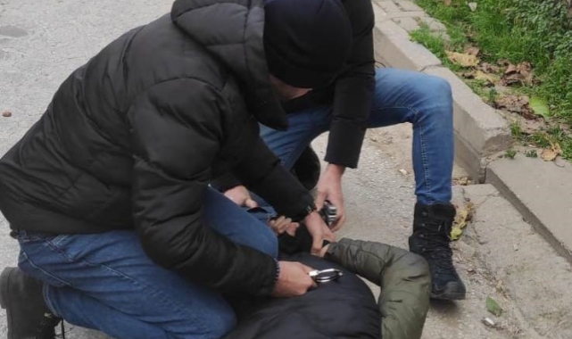 Motosiklet hırsızları yakalandı