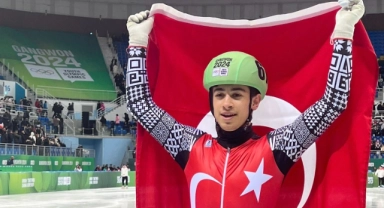 Muhammed Bozdağ'dan tarihi başarı!
