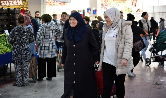 Mustafakemalpaşa Belediyesi pazar alışverişleri keyfe dönüşüyor
