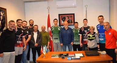 Nilüfer Belediyespor’da 7 imza