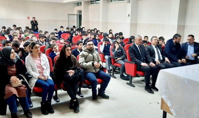Ortaokul öğrencileri Pençe-Kilit şehitlerini dualarla yâd etti