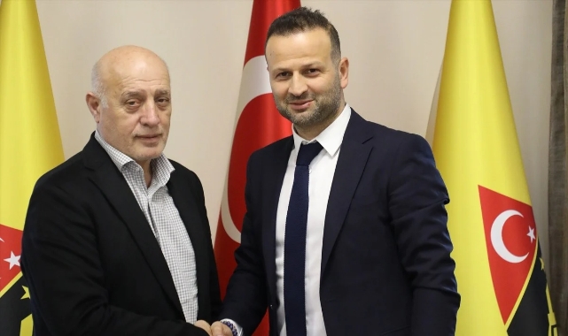 Osman Zeki Korkmaz, eski takımı İstanbulspor'un başında